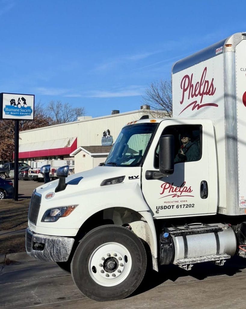 Phelps volunteered to do laundry at the local Humane Society