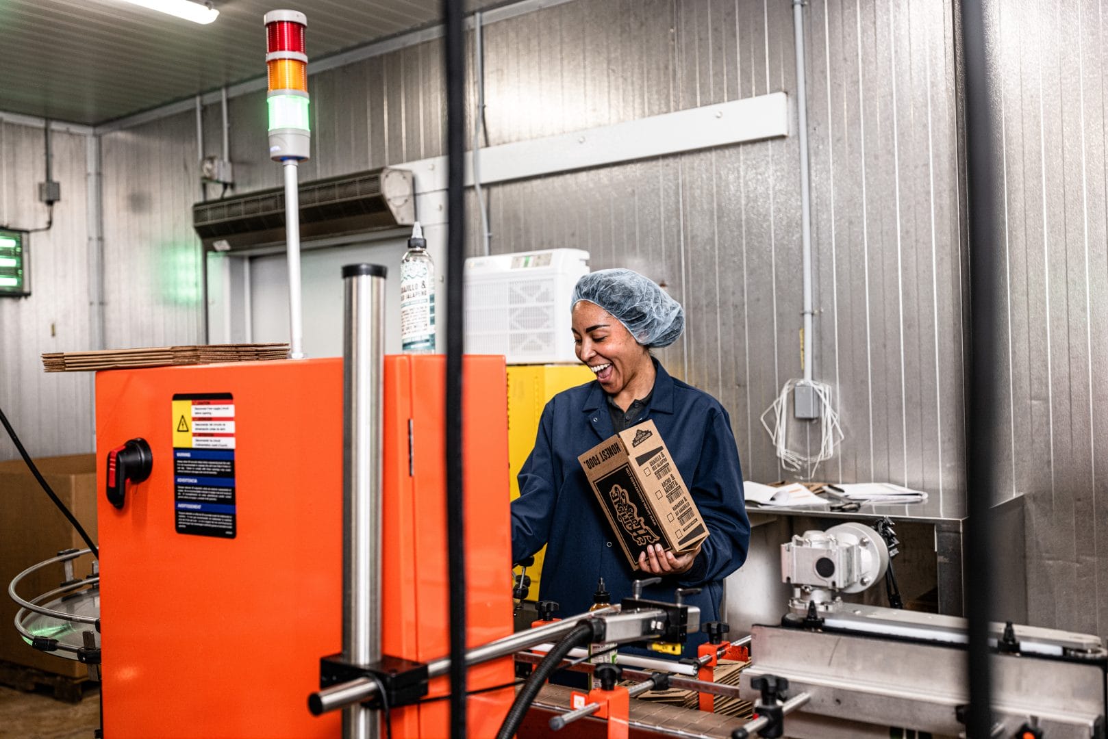 Rental Uniforms for the food industry, compliant and ready for the day.